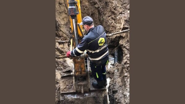 Відключення води в Бучі: відновлення водопостачання триває після пориву