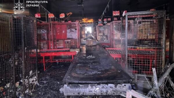 Чоловіку повідомлено про підозру через вибух на пошті в Києві, спричинений пересилкою боєприпасів