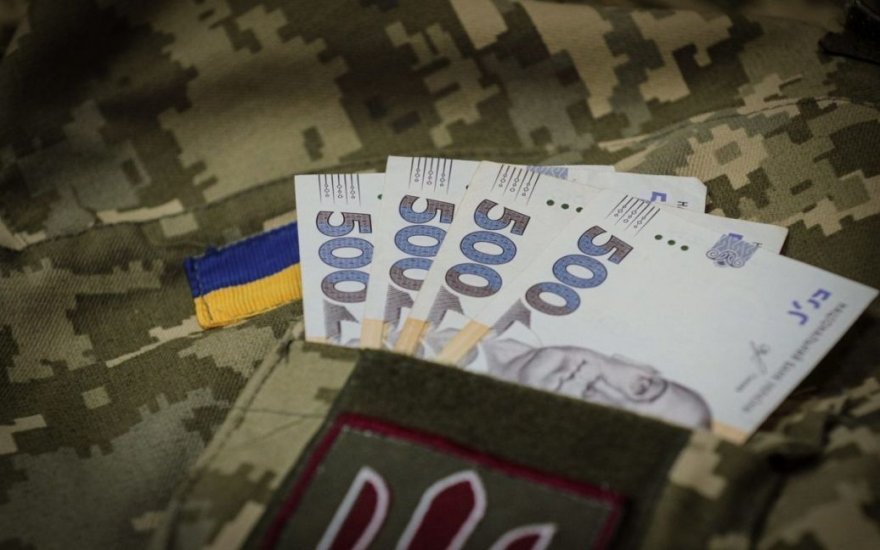 Верховна Рада збільшила фінансування оборони та соціальний захист військових на 1,56 трлн гривень