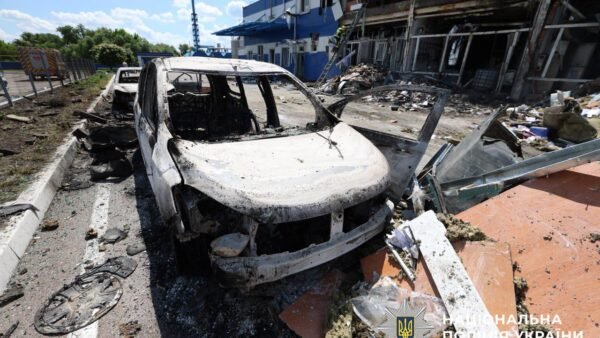 Наслідки атаки на Київщині: четверо загиблих та постраждалі на Броварщині та Фастівщині
