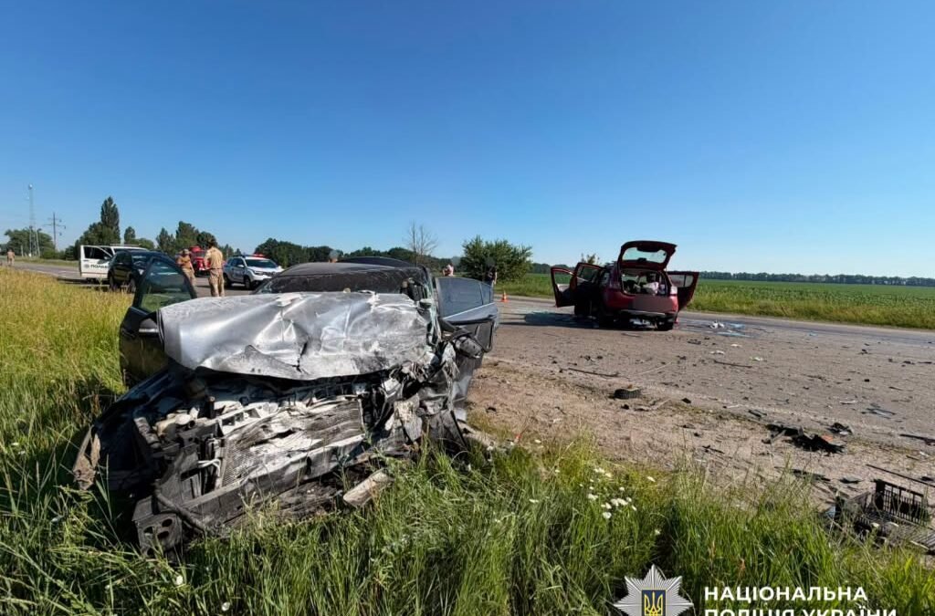 Смертельна ДТП поблизу Рогозова: п’ятеро загиблих, двоє травмованих