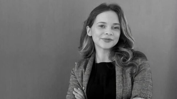 Прощання у Києві з Катериною Шалупнею, яка загинула від ракетного удару на Київщині