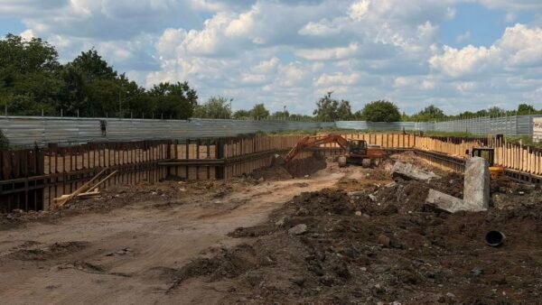 В Іванкові будують підземну школу на 570 місць