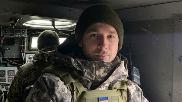 Броварська громада попрощалася із захисником Павлом Боголєєм