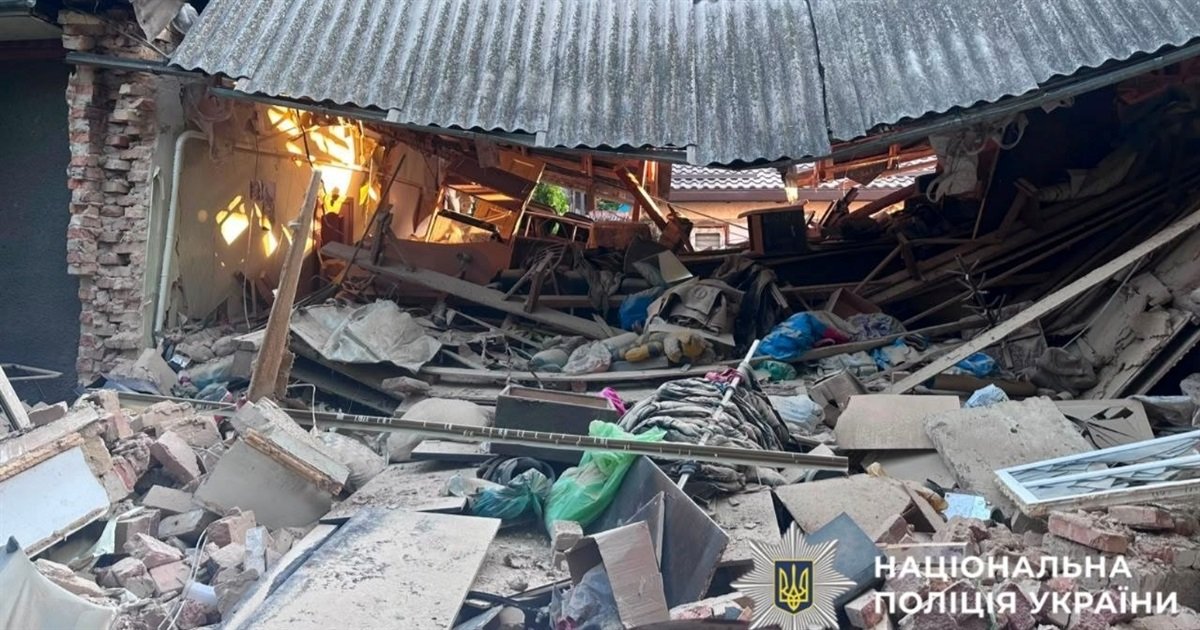 Атака на Броварський район: п’ятеро постраждалих, пошкоджені будинки