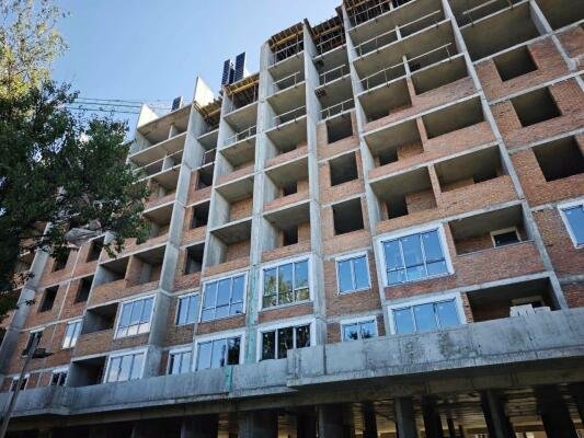 У Василькові триває будівництво нового 9-поверхового будинку замість зруйнованого