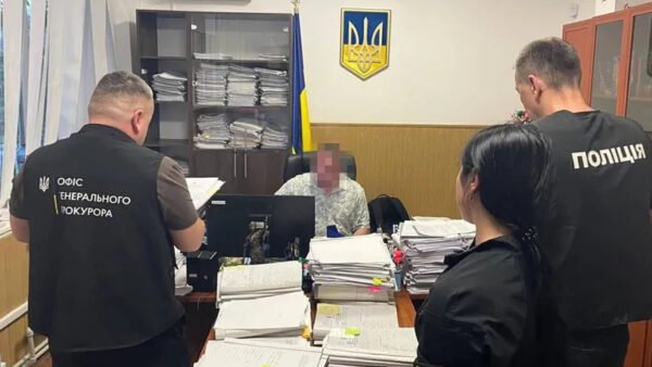 Голова райсуду на Київщині та посередник підозрюються у продажі фіктивних відстрочок від мобілізації