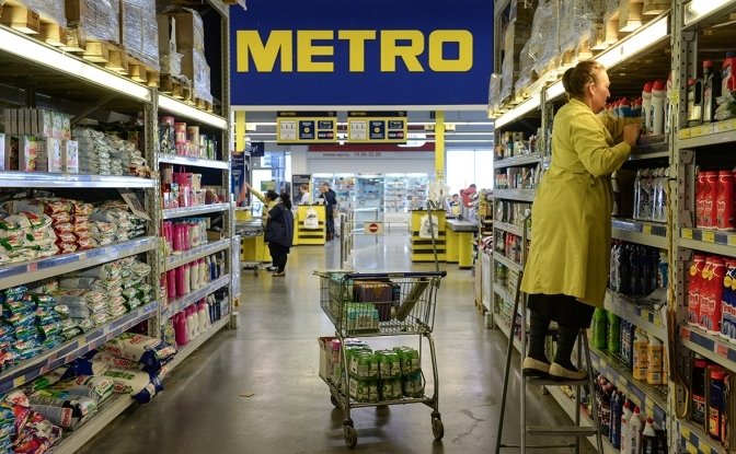 Масована атака РФ по Київщині: Metro Україна втратила товарні запаси, можливі перебої з поставками