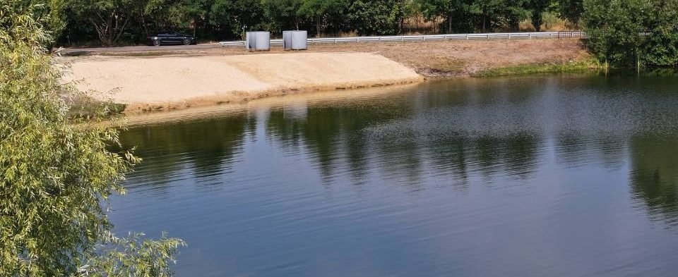 Очищення водойми в Бучанському міському парку: відновлення екосистеми та зони відпочинку