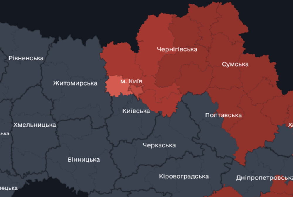 На Київщині фіксують підвищену повітряну небезпеку після опівночі 22 серпня