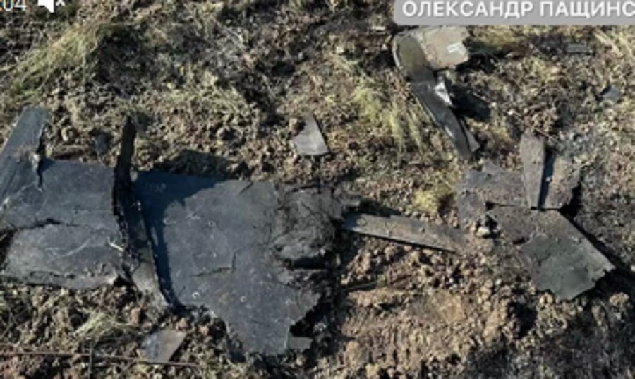 Наслідки падіння уламків збитого безпілотника в Ірпінській громаді: пожежа та застереження