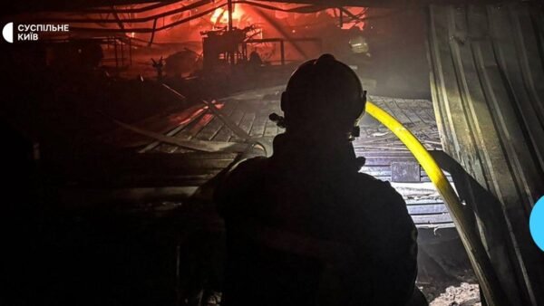 Наслідки російських атак на Київщині: троє загиблих, 39 об’єктів пошкоджено за добу