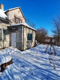 Попит на заміське житло зростає: як Київщина готується до зими
