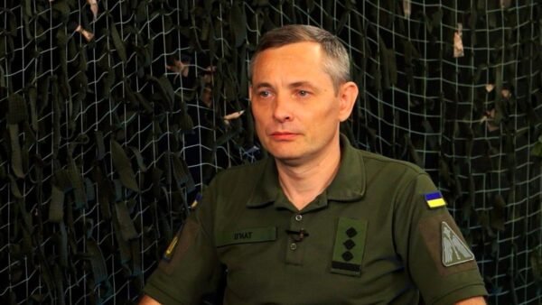 Повітряні сили пояснили запізнення тривоги під час удару балістикою по Києву